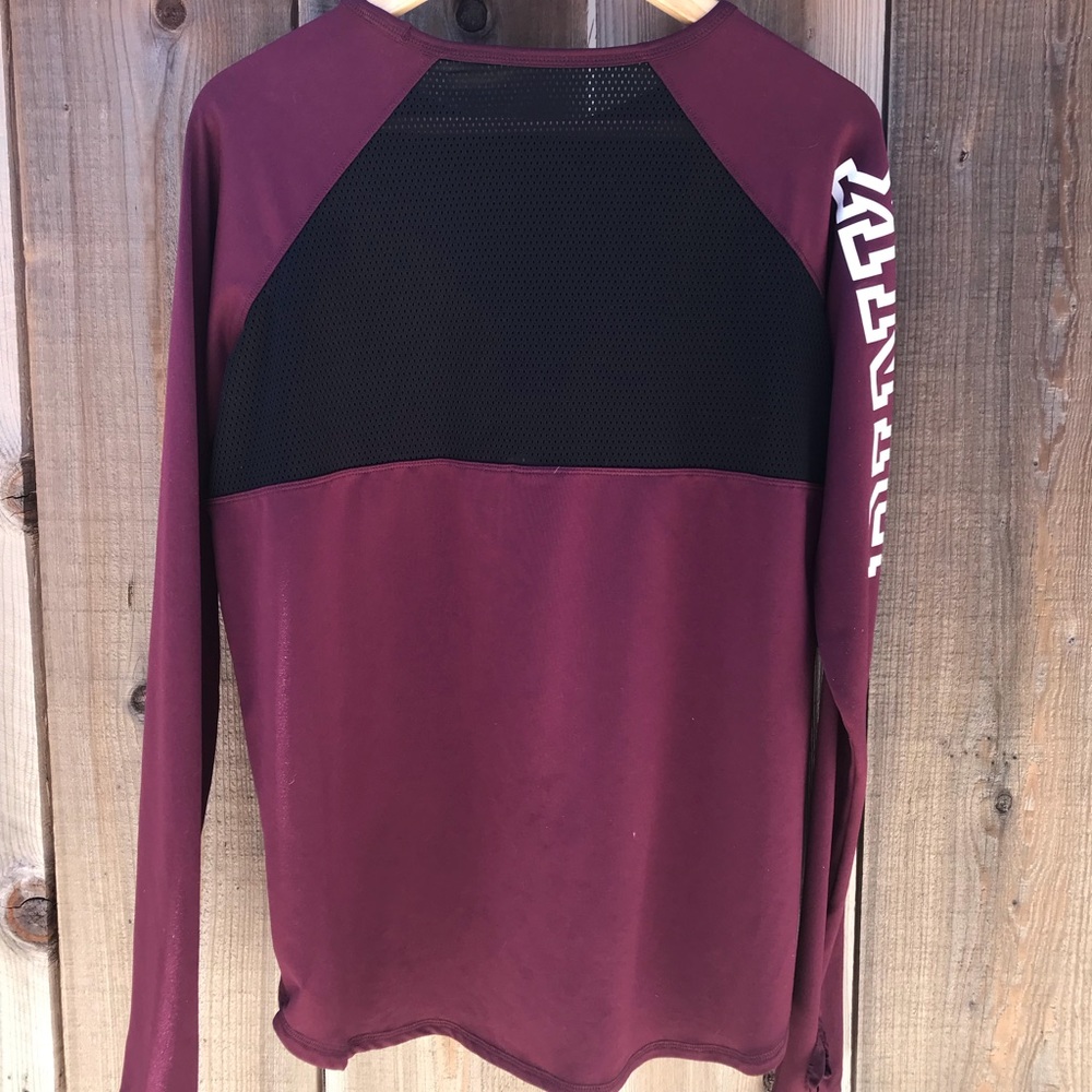 VS PINK DRI-FIT LONGSLEEVE